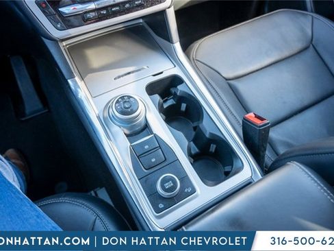 Used 2023 Ford Explorer XLT w/ Equipment Group 202A image 12