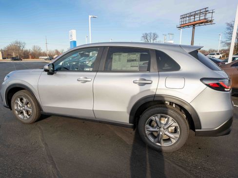 New 2026 Honda HR-V LX image 4