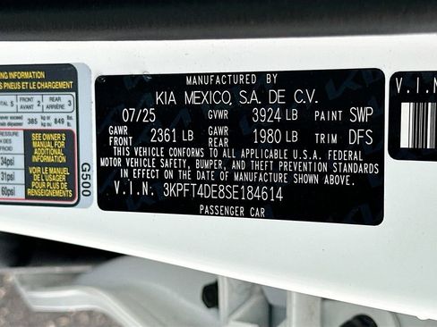New 2025 Kia K4 LXS image 29