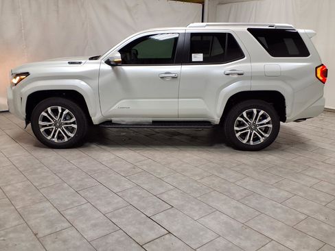 New 2026 Toyota 4Runner Limited AWD/4WD image 6