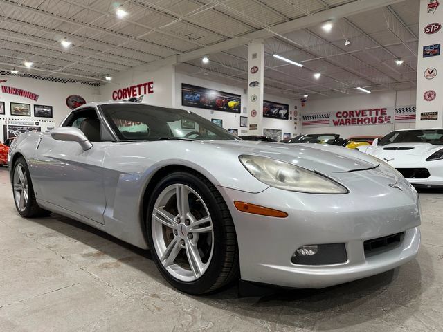 Used 2009 Chevrolet Corvette Coupe w/ Preferred Equipment Group RWD image 5