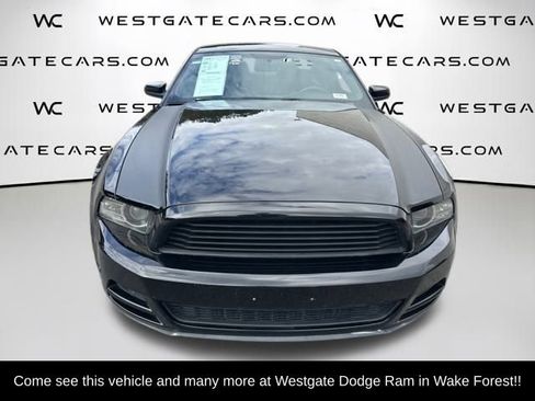 Used 2013 Ford Mustang Premium image 2