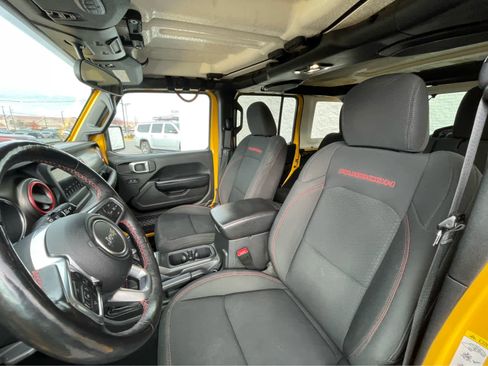 Used 2019 Jeep Wrangler Unlimited Rubicon w/ Cold Weather Group image 21