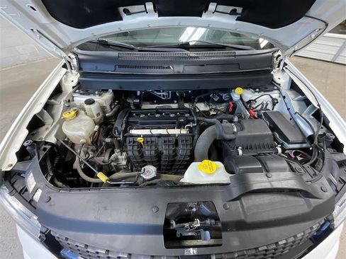 Used 2018 Dodge Journey SE w/ Connectivity Group FWD image 28