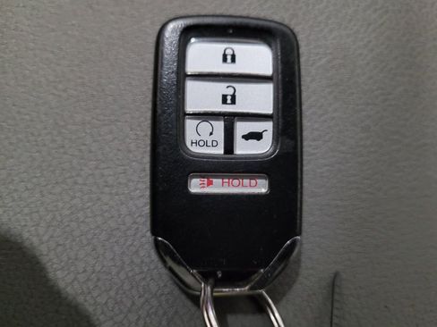 Used 2017 Honda CR-V EX image 32