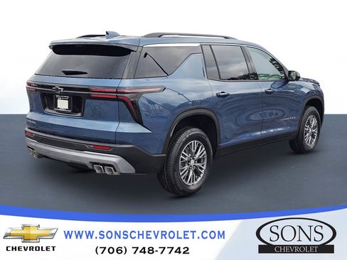 New 2026 Chevrolet Traverse LT w/ Driver Confidence Package image 5