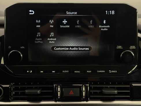 Used 2022 Nissan Pathfinder SL w/ SL Premium Package image 24