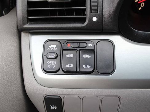Used 2008 Honda Odyssey EX-L image 17
