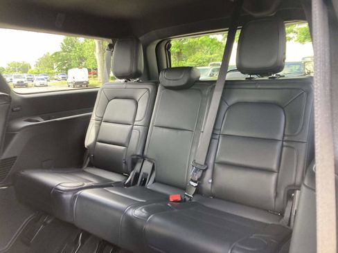Used 2024 Lincoln Navigator L Reserve AWD/4WD image 18