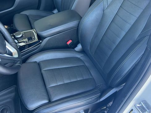 Used 2022 BMW X3 sDrive30i w/ Premium Package 2 RWD image 30
