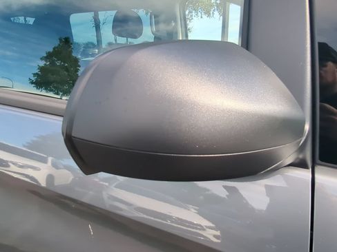 Used 2023 Mercedes-Benz Metris Passenger image 22