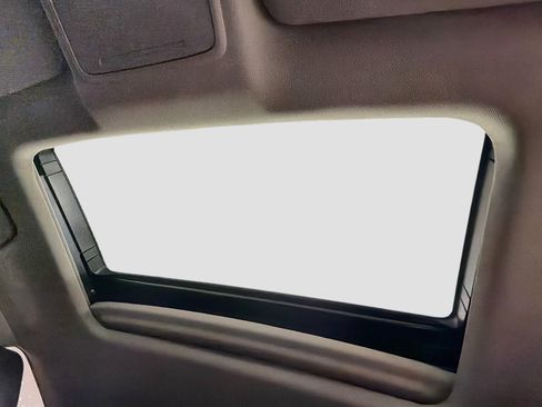 Used 2025 Honda Accord SE image 24
