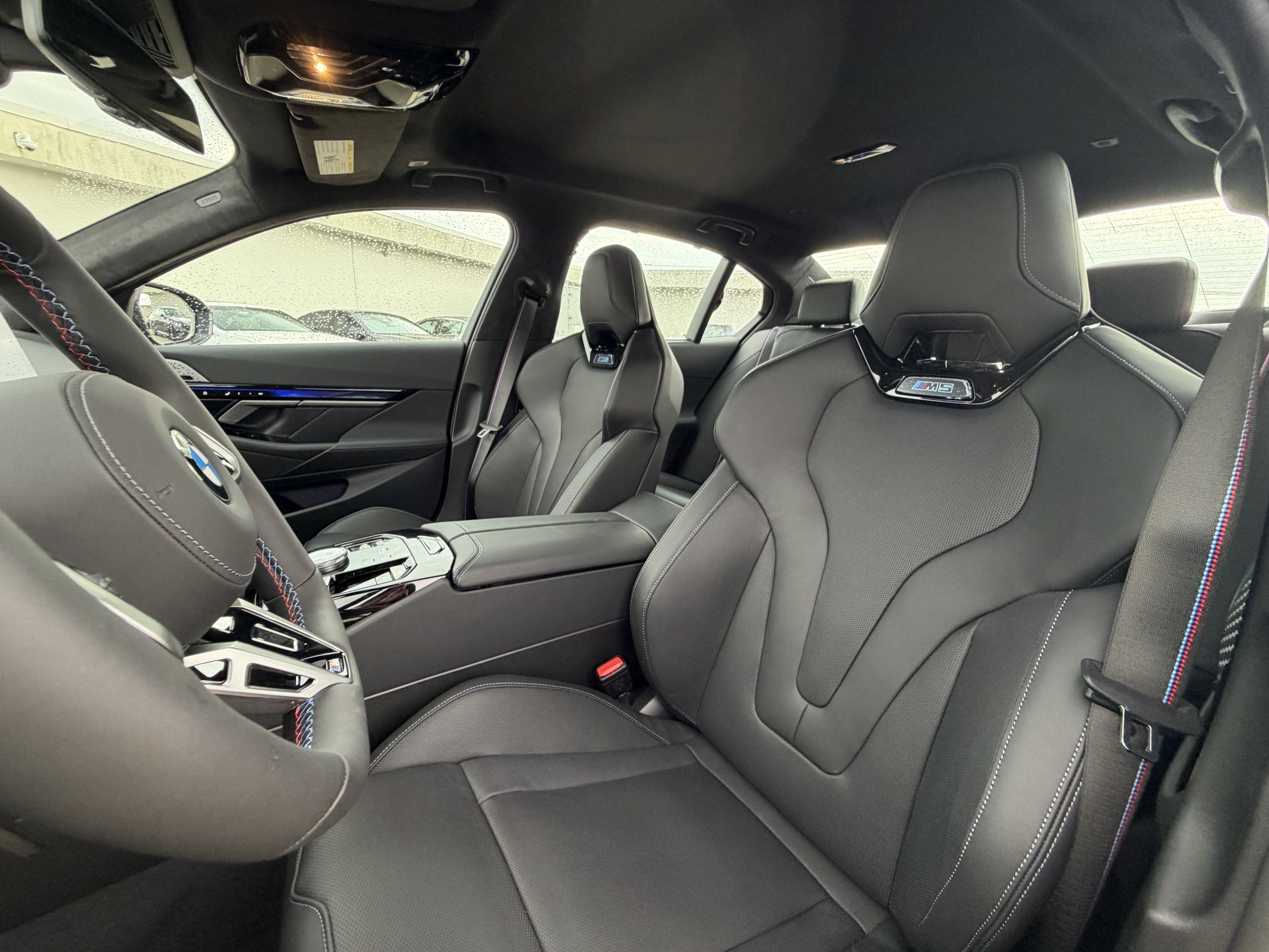 New 2027 BMW M5 w/ Carbon Package AWD/4WD image 9