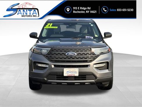 Used 2021 Ford Explorer XLT w/ Equipment Group 202A AWD/4WD image 2