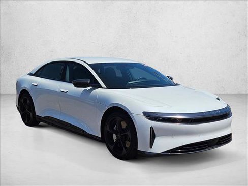 Used 2025 Lucid Air Pure RWD image 3