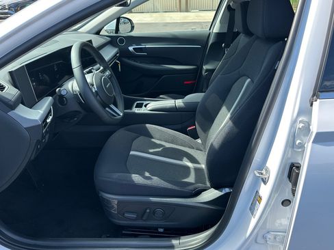 New 2025 Hyundai Sonata SEL image 9