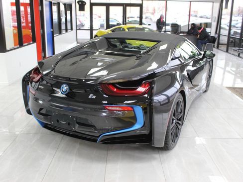 Used 2019 BMW i8 Roadster image 7