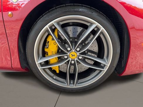 Used 2017 Ferrari 488 Spider RWD image 4