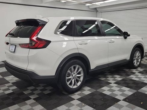Certified 2025 Honda CR-V EX image 6