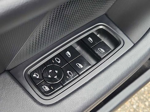 Certified 2021 Porsche Taycan 4S image 13