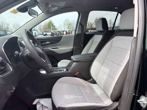 Used 2023 Chevrolet Equinox LT w/ LPO, Floor Liner Package FWD image 22