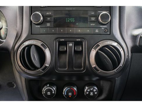 Used 2011 Jeep Wrangler Sport AWD/4WD image 15