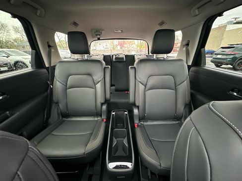 New 2026 Nissan Pathfinder SL w/ SL Premium Package AWD/4WD image 27