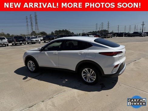 Used 2025 Buick Envista Preferred image 5