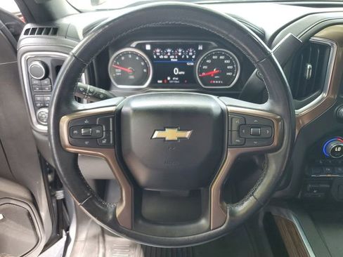Used 2019 Chevrolet Silverado 1500 High Country w/ Z71 Off-Road Package AWD/4WD image 21