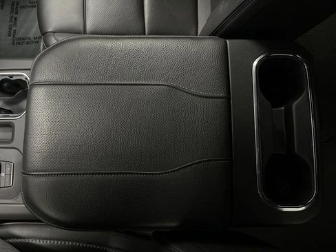 Used 2023 GMC Sierra 1500 Denali w/ Denali Reserve Package image 23