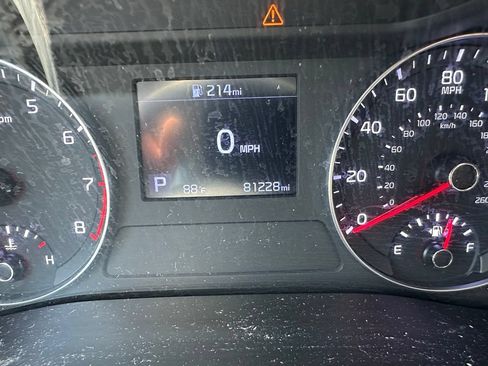 Used 2020 Kia Forte LXS FWD image 9