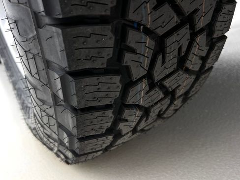 Used 2000 Toyota 4Runner SR5 image 29