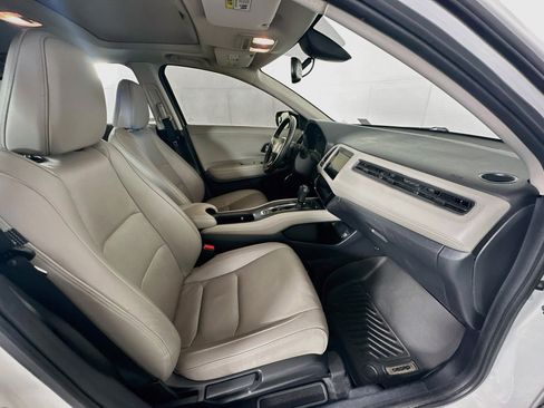 Used 2019 Honda HR-V EX-L image 28