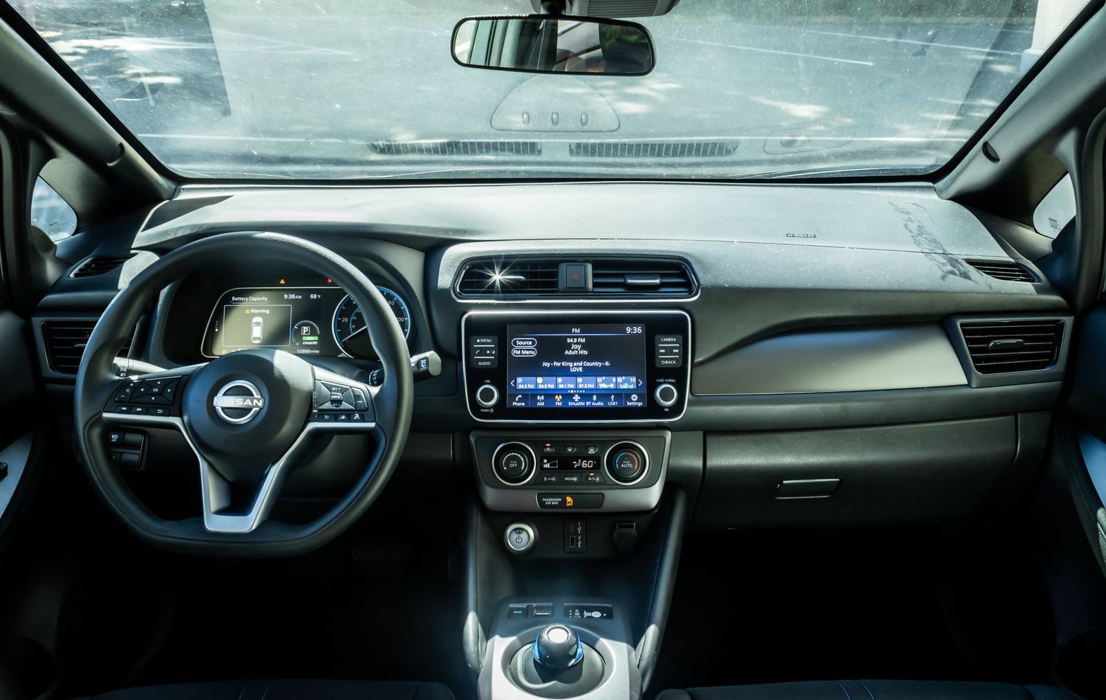 Used 2025 Nissan Leaf S FWD image 14