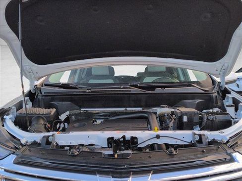 Used 2023 Chevrolet Equinox LT w/ Driver Convenience Package FWD image 21