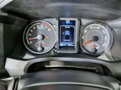 Used 2022 Toyota Tacoma SR w/ SX Package RWD image 16