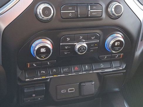 Certified 2021 GMC Sierra 1500 Elevation w/ Driver Alert Package I image 17