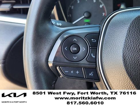 Used 2024 Toyota Corolla Cross AWD Hybrid image 27