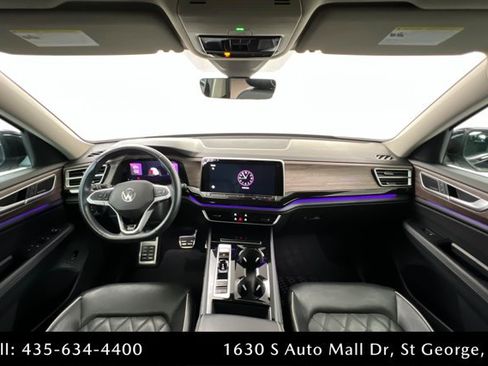 Used 2024 Volkswagen Atlas SEL Premium R-Line AWD/4WD image 9