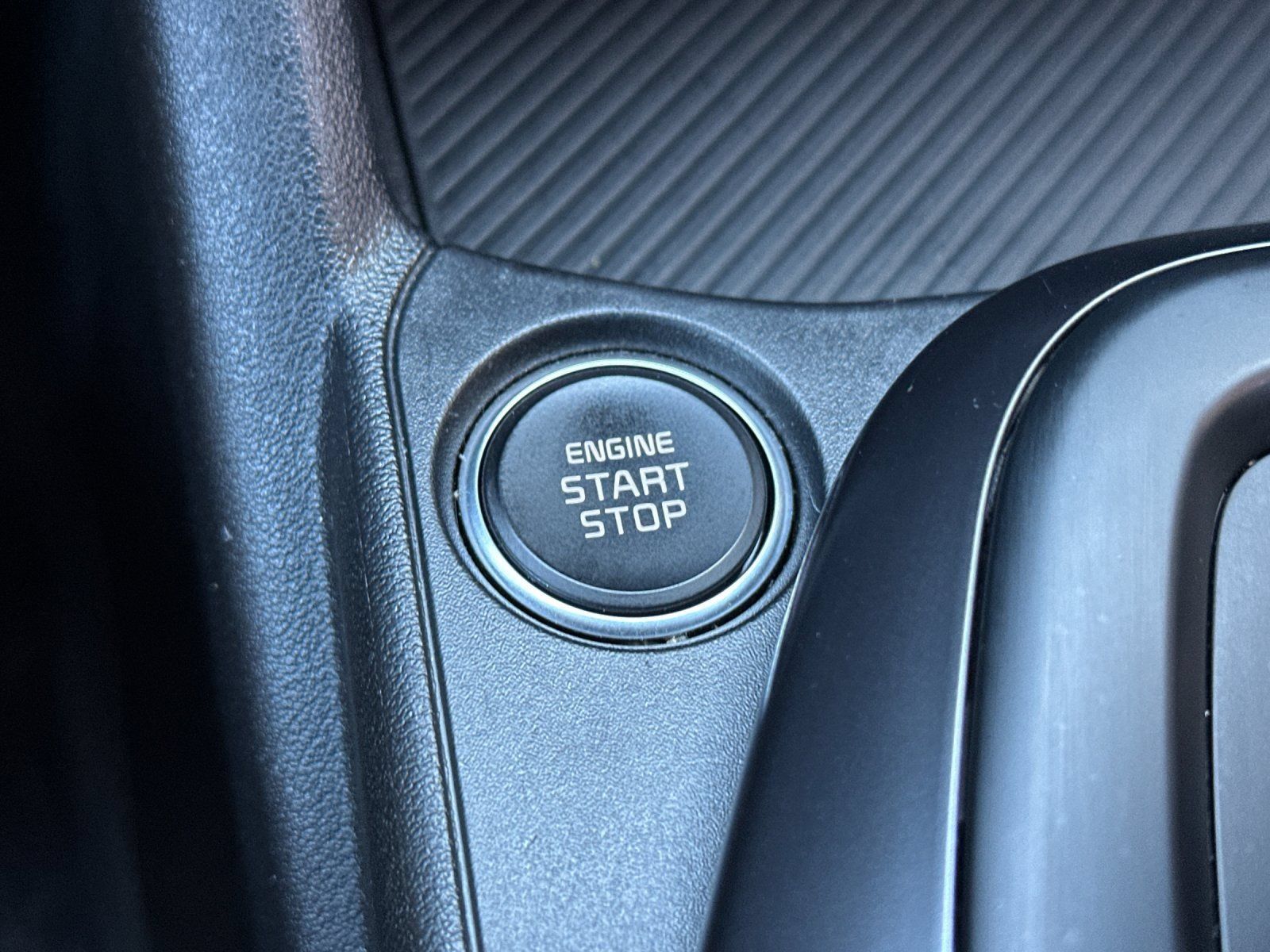 Used 2025 Kia K4 FWD image 20
