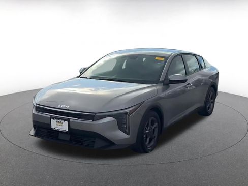 Used 2025 Kia K4 LXS image 7