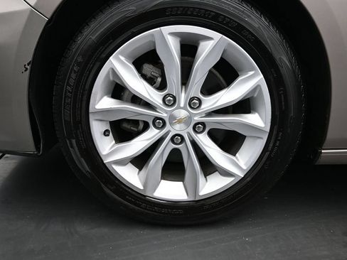 Used 2022 Chevrolet Malibu LT FWD image 10