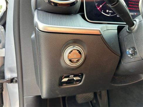 Used 2024 Mercedes-Benz C 300 C 300 image 21