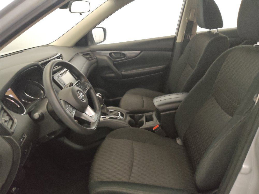 Used 2019 Nissan Rogue S AWD/4WD image 17