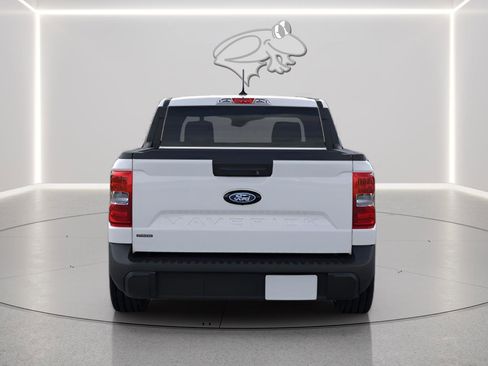 New 2025 Ford Maverick XL w/ Equipment Group 101A AWD/4WD image 5