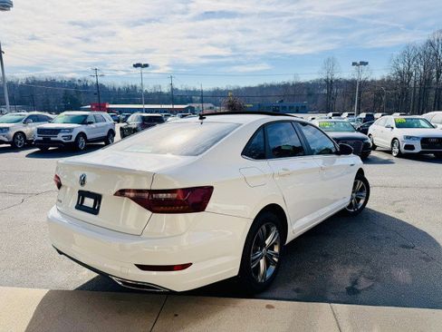 Used 2019 Volkswagen Jetta R-Line image 4