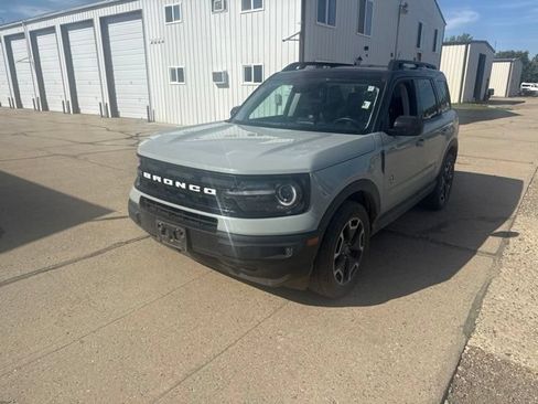 Used 2022 Ford Bronco Sport Outer Banks w/ Tech Package AWD/4WD image 5