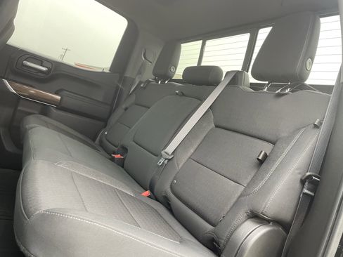 Used 2021 Chevrolet Silverado 1500 LT Trail Boss w/ Convenience Package II image 12