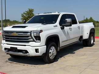 Certified 2026 Chevrolet Silverado 3500 High Country w/ Technology Package AWD/4WD video 3