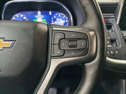 Used 2023 Chevrolet Suburban Premier AWD/4WD image 20